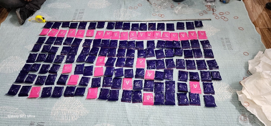 Bắt 8 đối tượng, thu giữ gần 42 000 viên ma túy tổng hợp