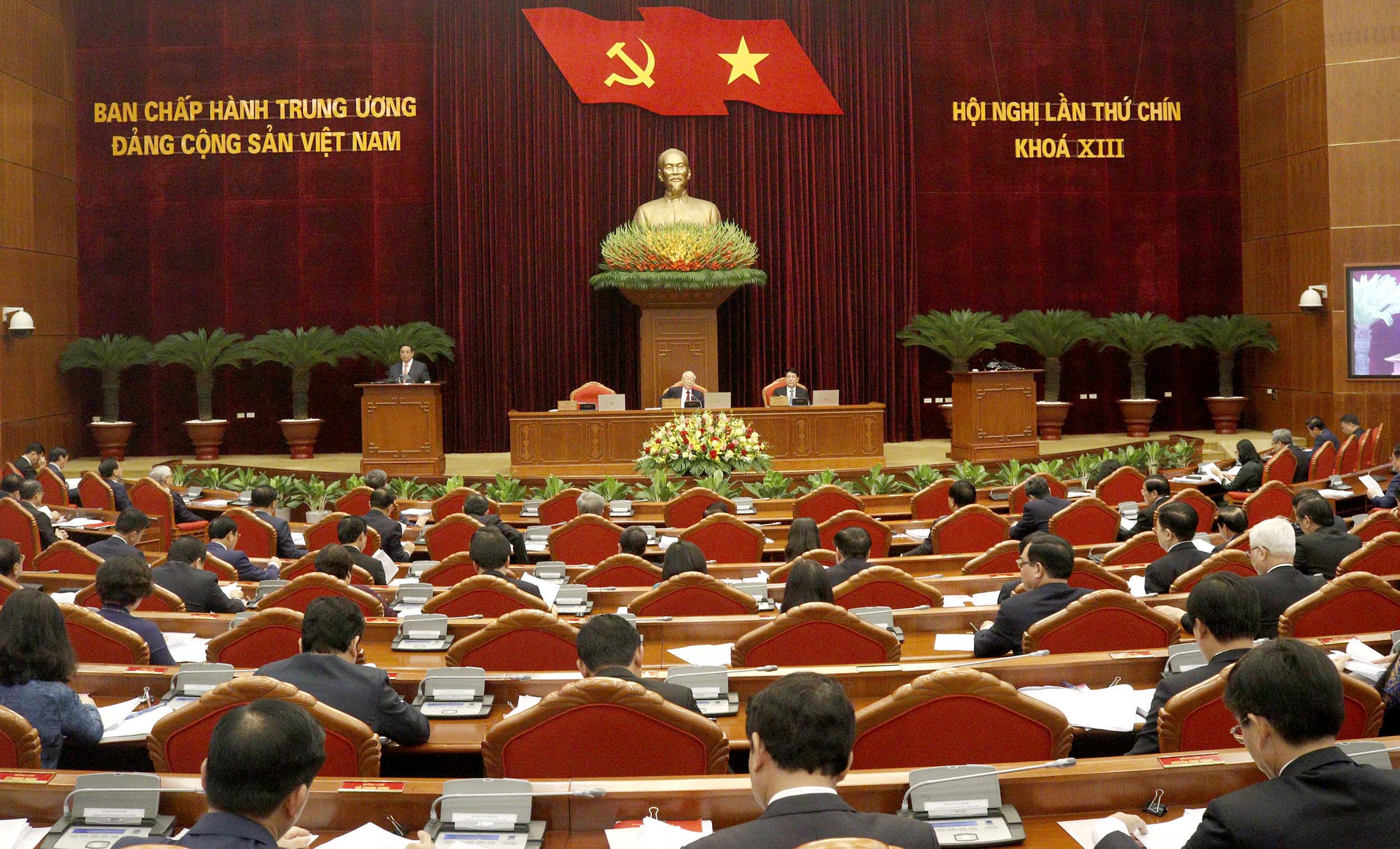 Trung ương giới thiệu nhân sự Chủ tịch nước và Chủ tịch Quốc hội, bầu bổ sung 4 Ủy viên Bộ Chính trị