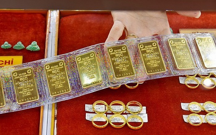 Đấu thầu thành công 12 300 lượng vàng