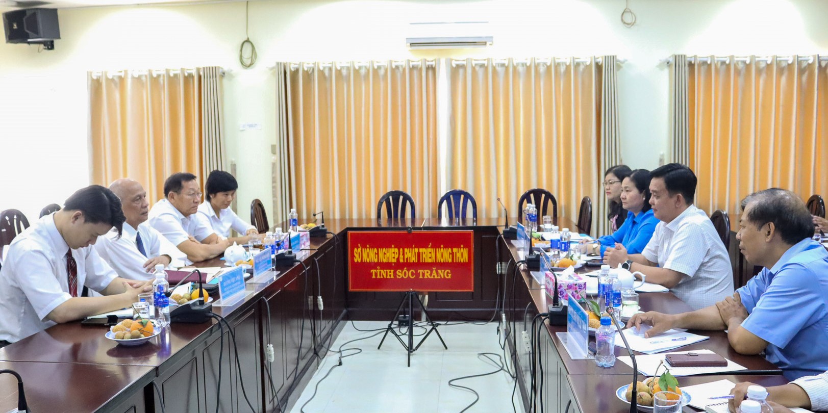 Trao đổi giải pháp nâng cao năng suất tôm tỉnh Sóc Trăng