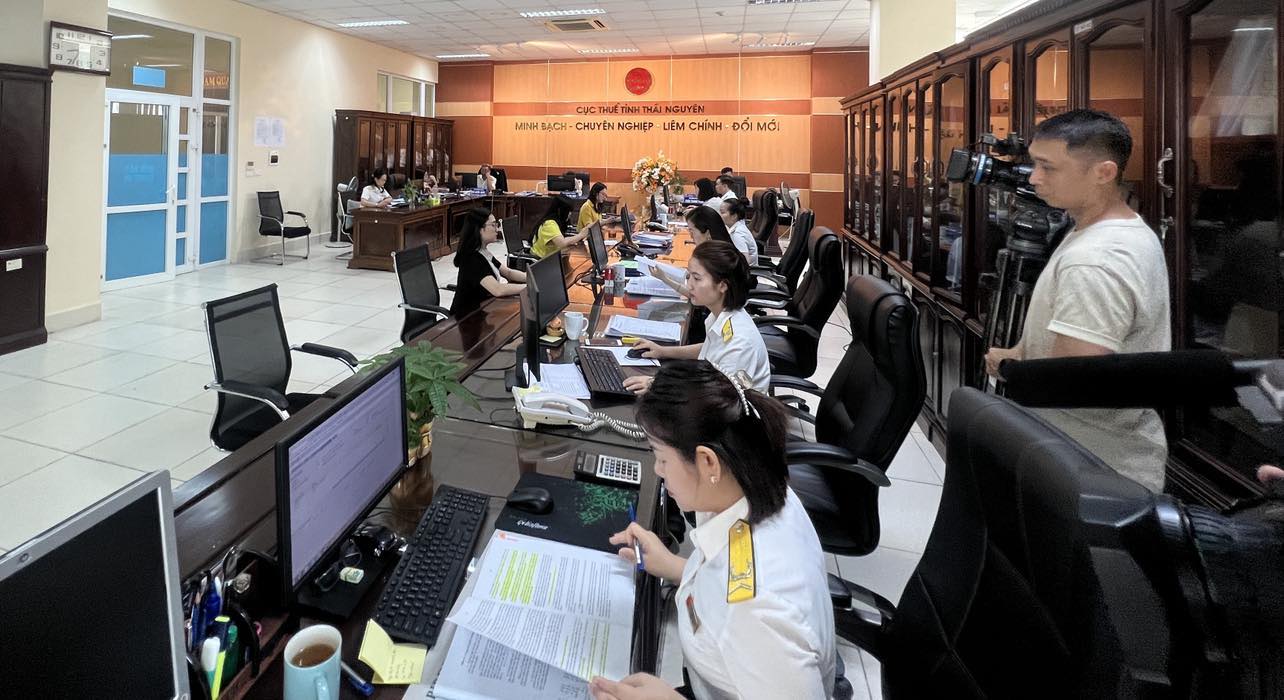 Khoanh nợ đối với 704 431 người nộp thuế