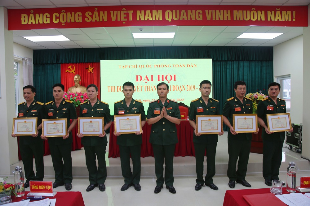 Động lực giúp cán bộ, phóng viên, biên tập viên hăng hái thi đua