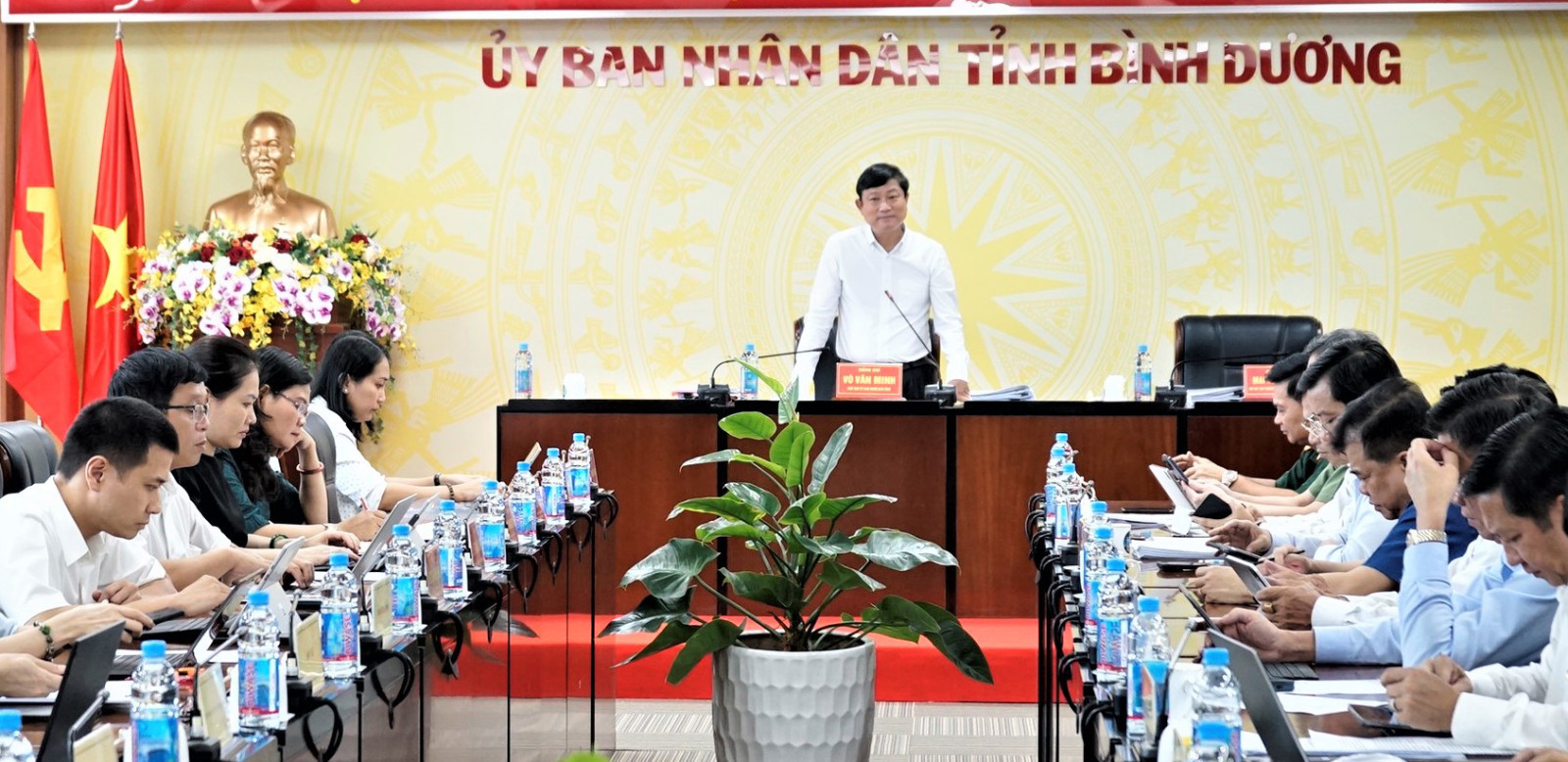 Bình Dương tiếp tục tập trung tháo gỡ khó khăn đối với hoạt động sản xuất, kinh doanh