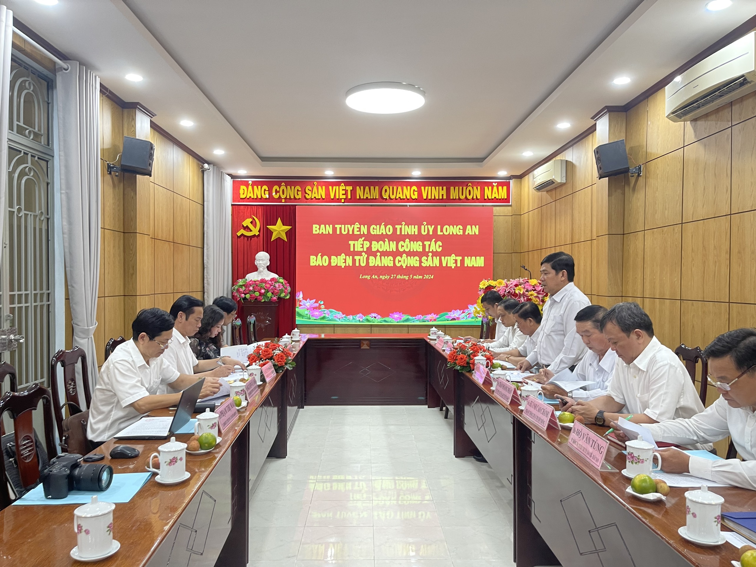 Đẩy mạnh cung cấp thông tin về tỉnh Long An trên Cổng Thông tin điện tử Đảng Cộng sản Việt Nam