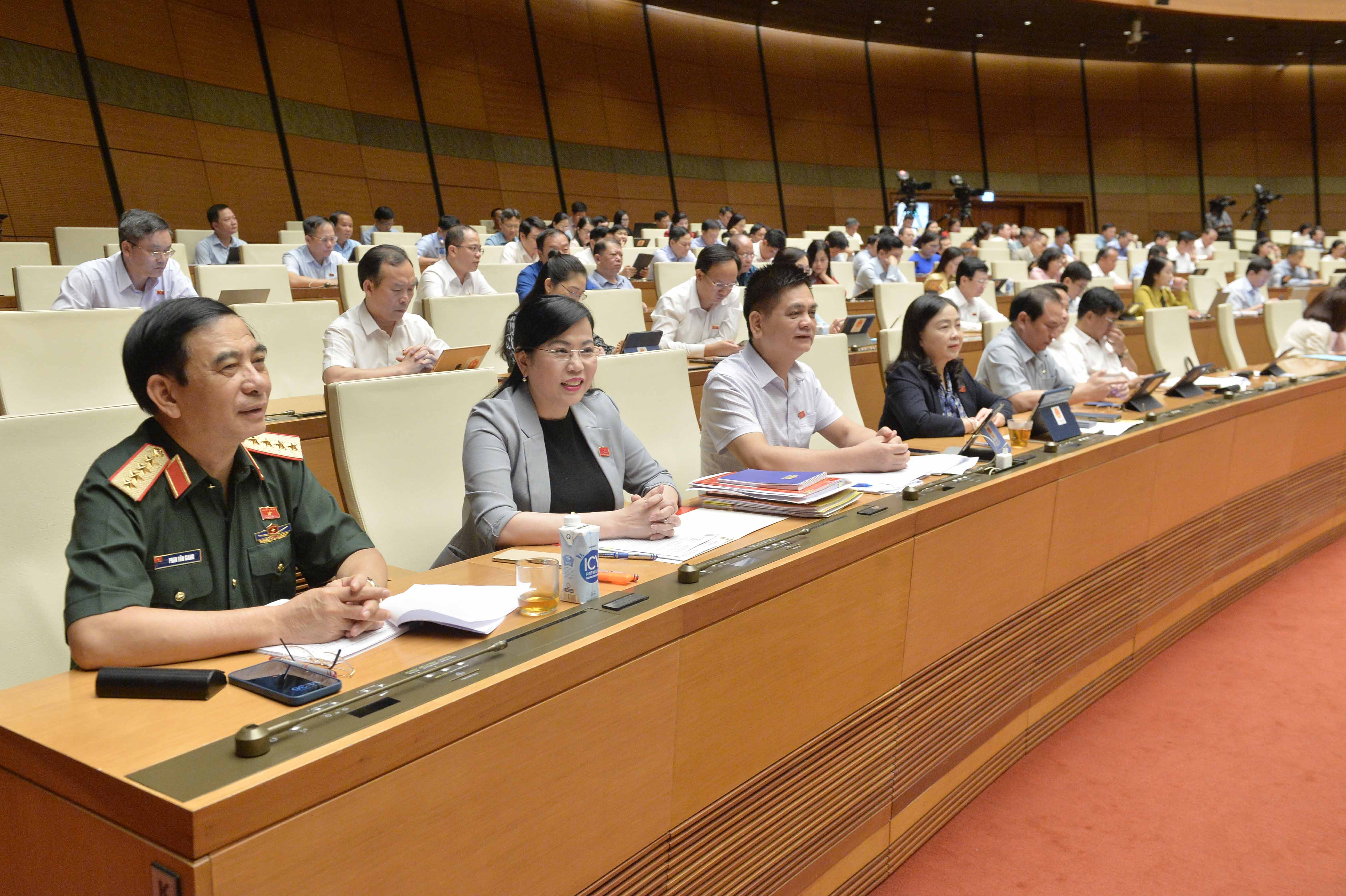 Thúc đẩy sự phát triển của công nghiệp quốc phòng, an ninh