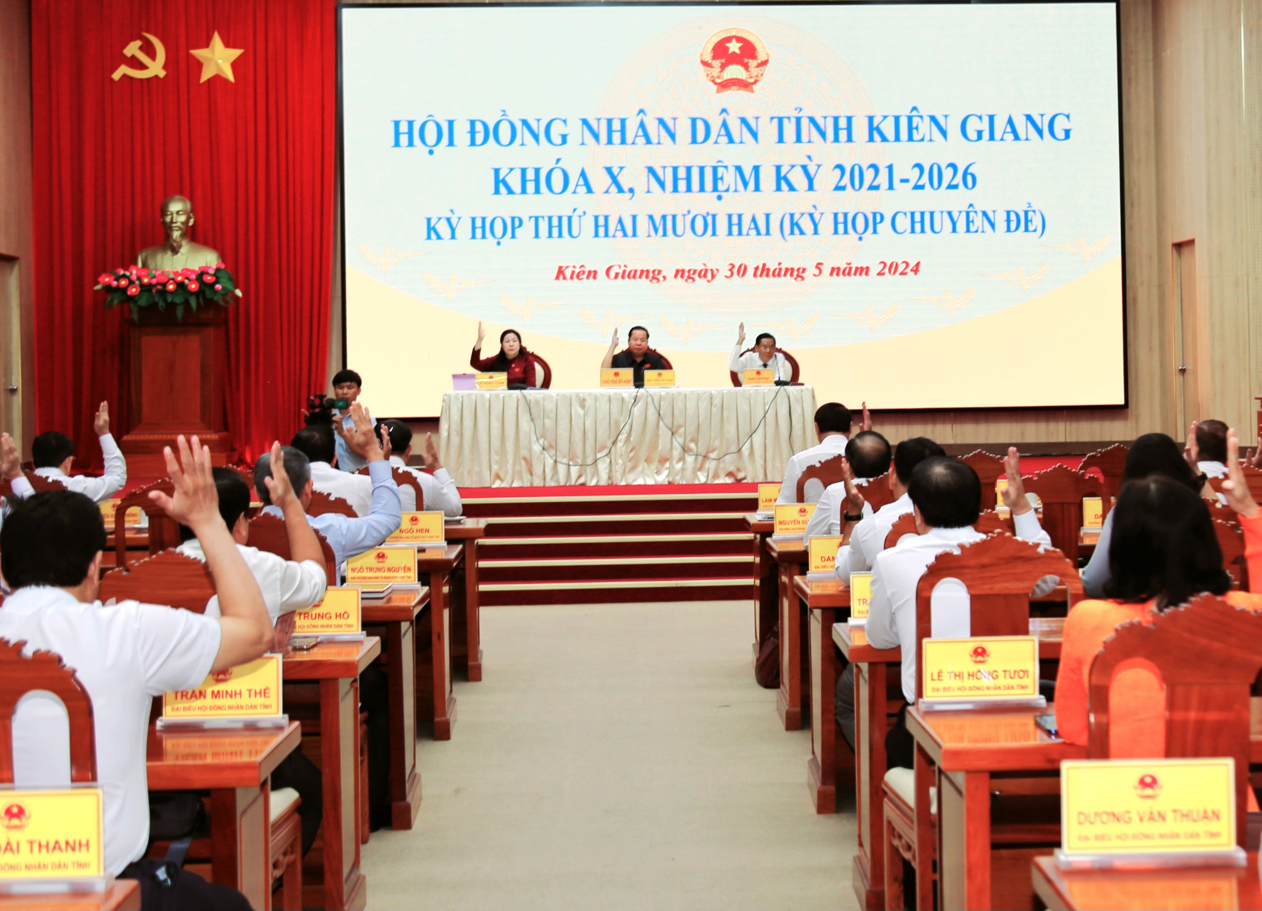 HĐND tỉnh Kiên Giang thông qua các nghị quyết thúc đẩy phát triển kinh tế - xã hội