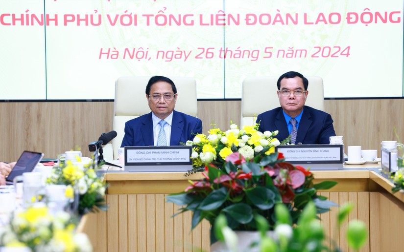 Tăng cường mối quan hệ công tác giữa Chính phủ với Tổng Liên đoàn Lao động Việt Nam
