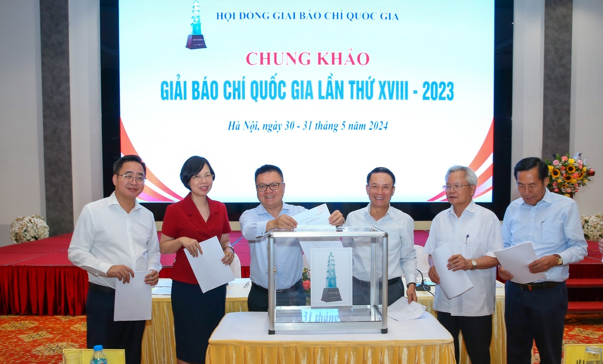 10 tác phẩm đoạt giải A Giải Báo chí quốc gia lần thứ XVIII - năm 2023
