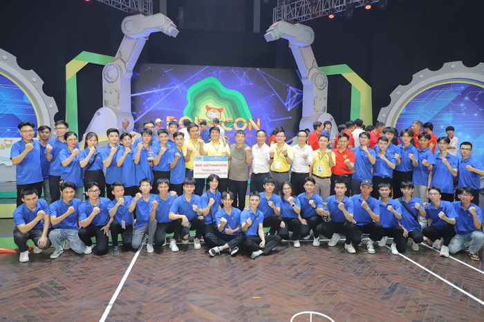 Ngôi trường với nhiều thành tích xuất sắc về sáng tạo Robocon
