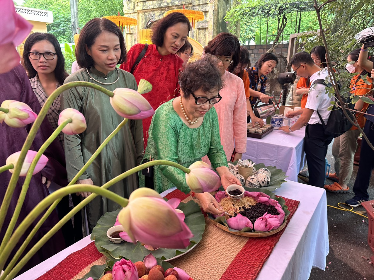 Trải nghiệm “Tết Đoan Ngọ Thăng Long xưa”