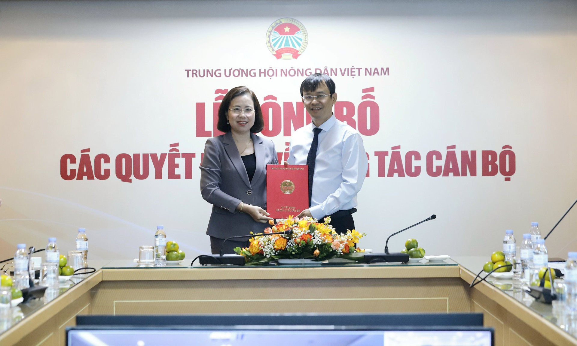 Nhà báo Nguyễn Văn Hoài giữ chức vụ Tổng Biên tập Báo Nông thôn Ngày nay