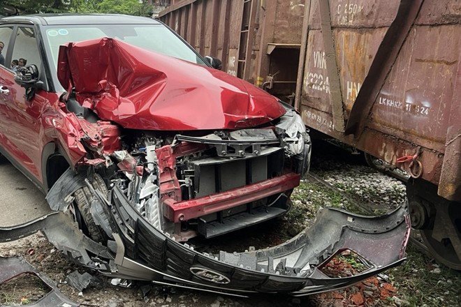 Đỗ xe sai quy định gây tai nạn có được hưởng bảo hiểm