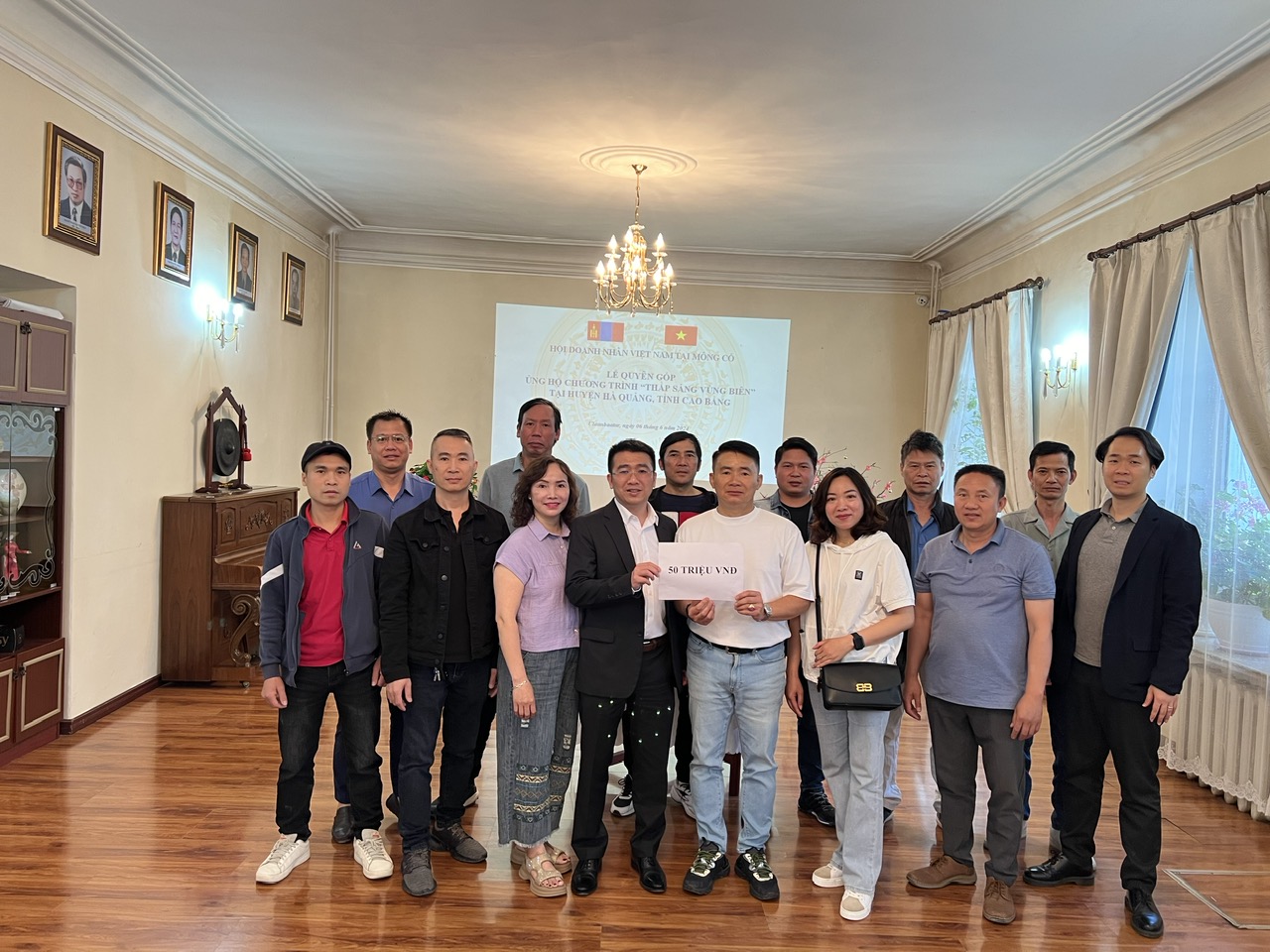 Cộng đồng người Việt Nam tại Mông Cổ chung tay thắp sáng vùng biên