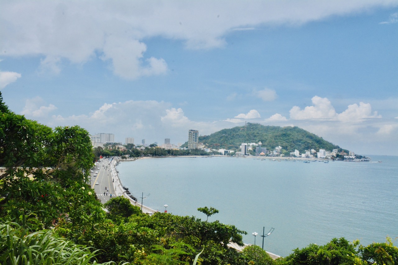 Tìm giải pháp hiệu quả để bảo tồn và phát triển kinh tế biển