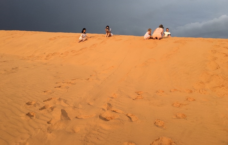 Bình Thuận hướng đến mục tiêu đưa du lịch trở thành ngành kinh tế mũi nhọn