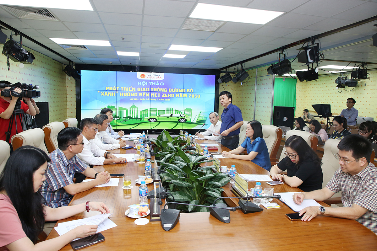 Phát triển giao thông đường bộ xanh hướng đến Net Zero 2050