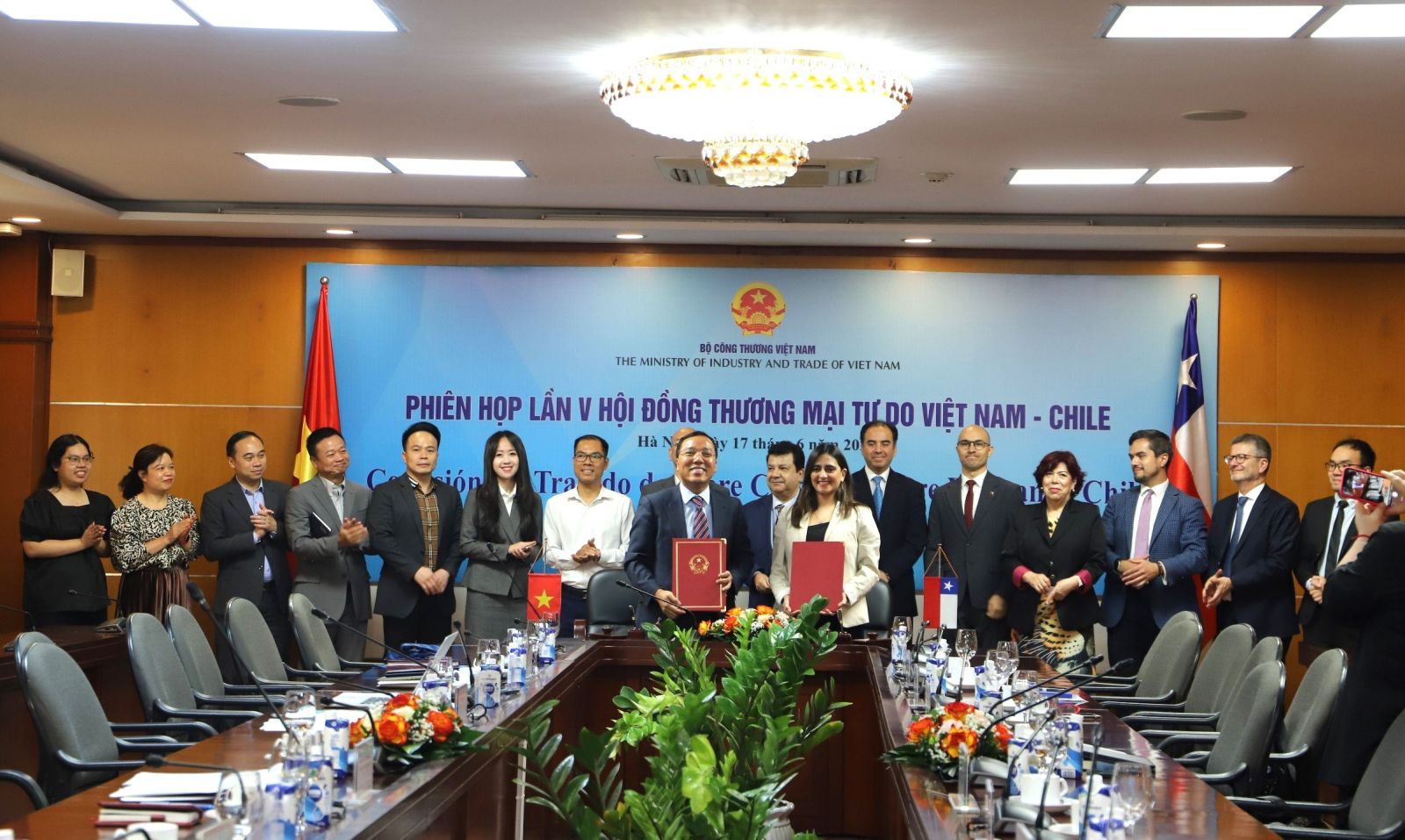 Phiên họp lần V Hội đồng Thương mại tự do Việt Nam - Chile