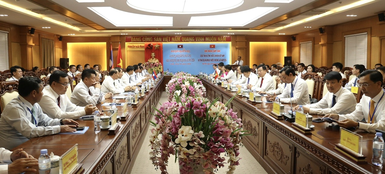 Đẩy mạnh quan hệ hữu nghị, hợp tác giữa tỉnh Hà Tĩnh và tỉnh Bôlikhămxay Lào