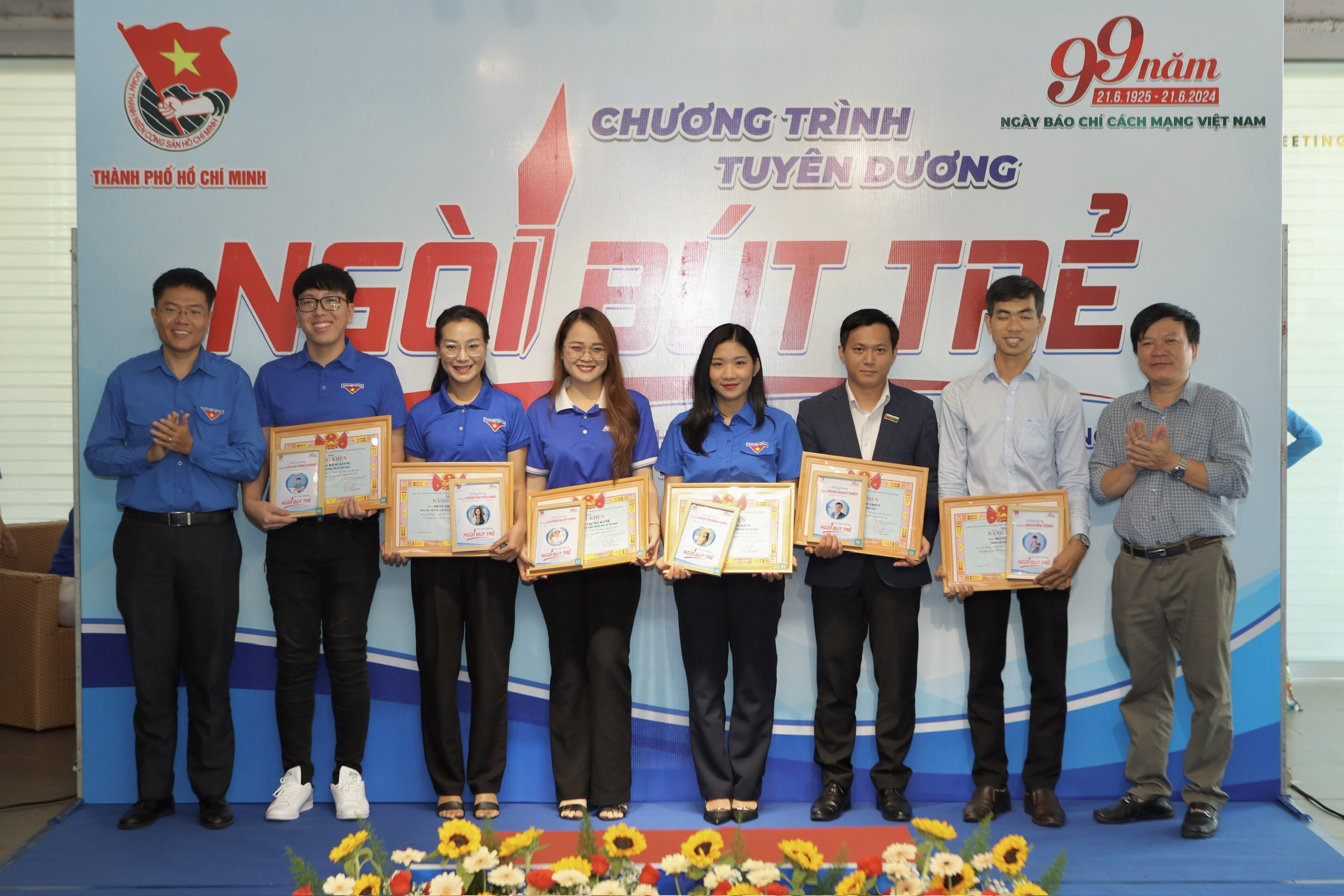 Trao Giải thưởng “Ngòi bút Trẻ” lần thứ 11