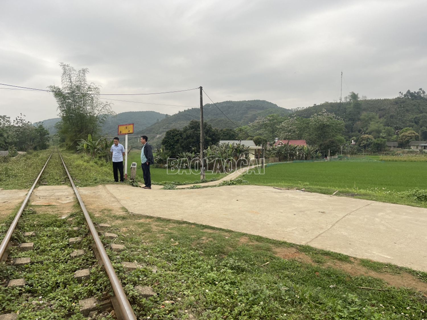 Lào Cai rào, đóng tạm thời gần 400 lối đi tự mở qua đường sắt