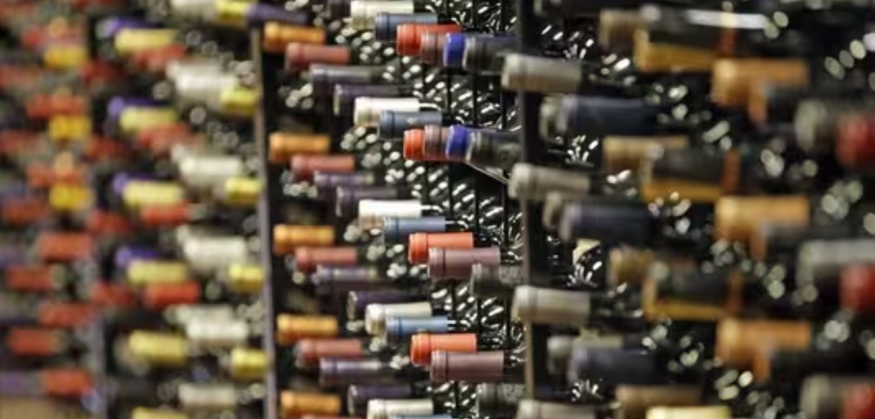 Ấn Độ Ngộ độc rượu khiến ít nhất 34 người tử vong