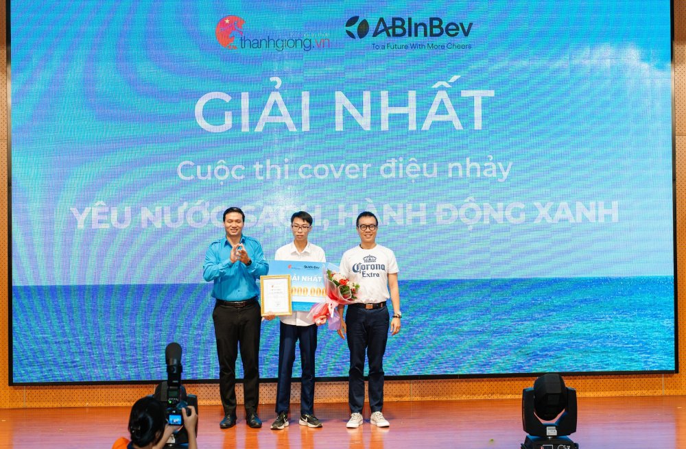 Vũ điệu “Yêu nước sạch, hành động xanh” nâng cao ý thức bảo vệ môi trường