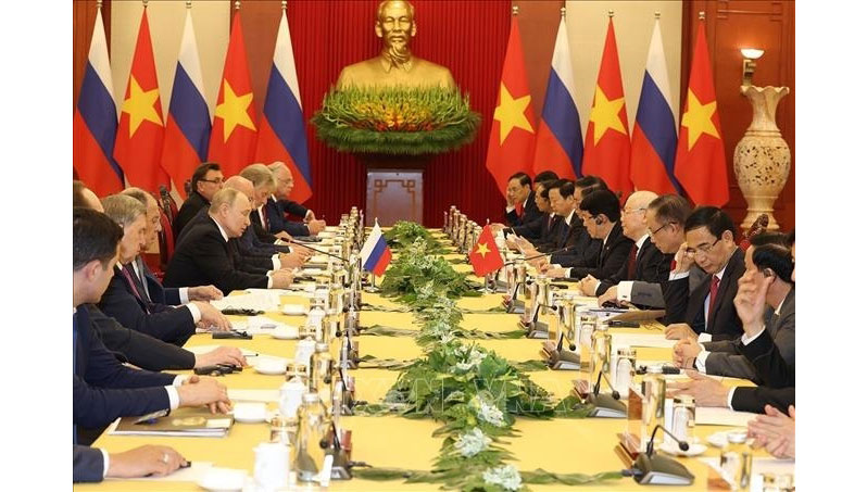 Tổng thống Nga V Putin đánh giá chuyến thăm Việt Nam đạt hiệu quả, mong muốn tiếp tục hợp tác