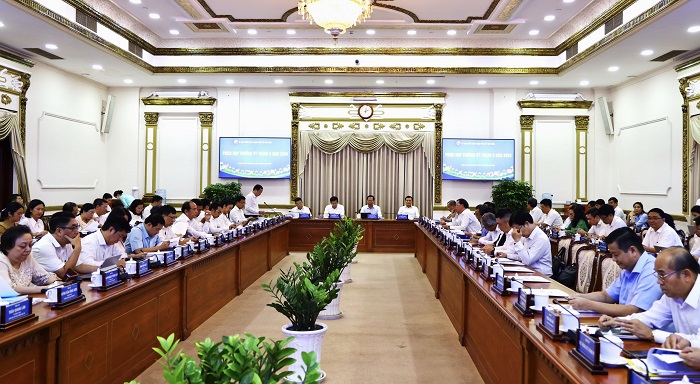 Thành phố Hồ Chí Minh Tập trung tháo gỡ điểm nghẽn để thúc đẩy tăng trưởng