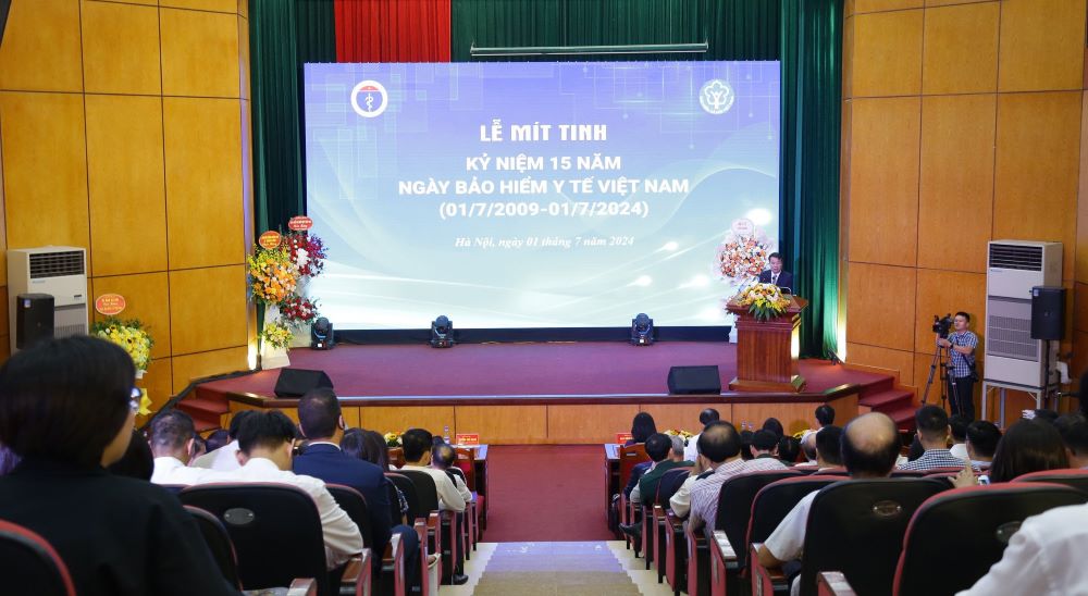 Kỷ niệm 15 năm ngày BHYT Việt Nam Cả nước chung tay vì mục tiêu BHYT toàn dân