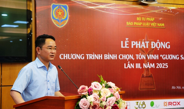 Phát động Chương trình bình chọn, tôn vinh Gương sáng pháp luật lần III