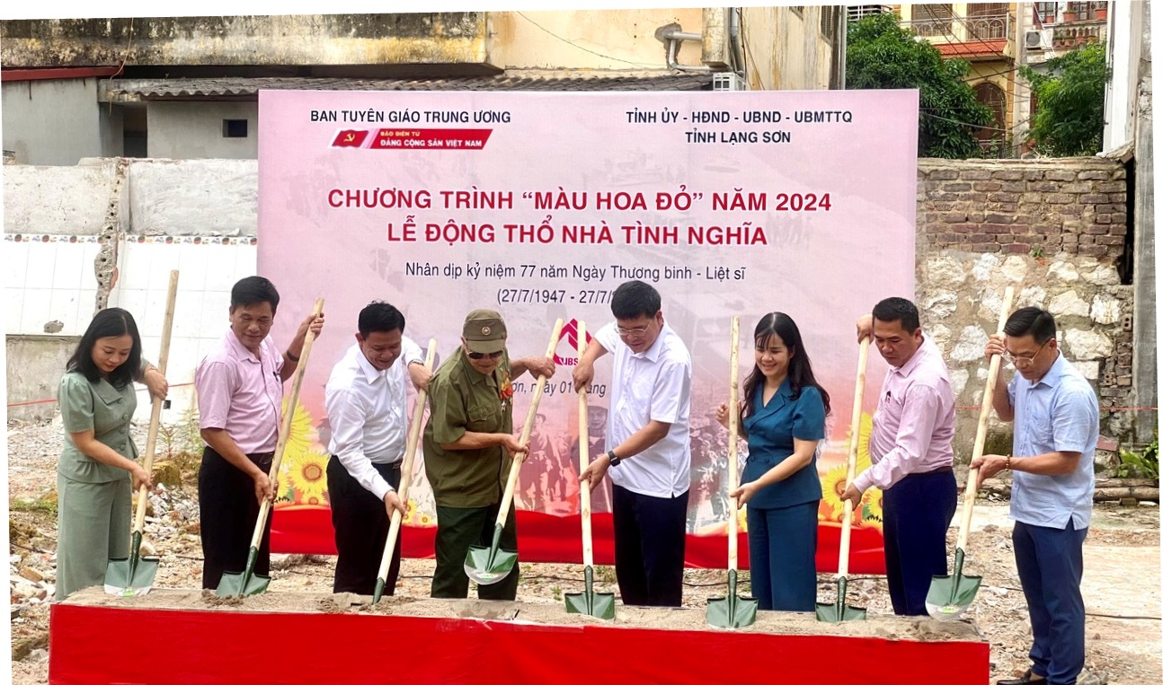 Chương trình Màu hoa đỏ hỗ trợ xây dựng nhà tình nghĩa tại Lạng Sơn
