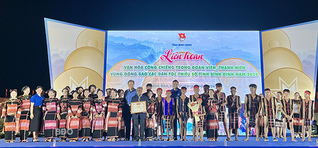 Liên hoan Văn hóa cồng chiêng trong đoàn viên, thanh niên vùng đồng bào DTTS