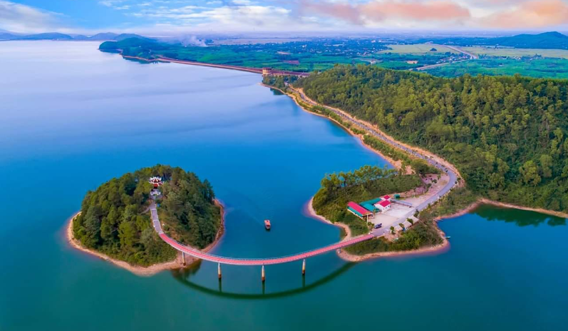 Hà Tĩnh hướng đến mục tiêu chuyển đổi xanh, tăng trưởng xanh, phát triển bền vững