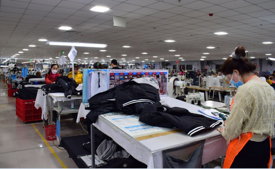 Áp dụng kinh tế xanh trong ngành dệt may Việt Nam Cơ hội và thách thức