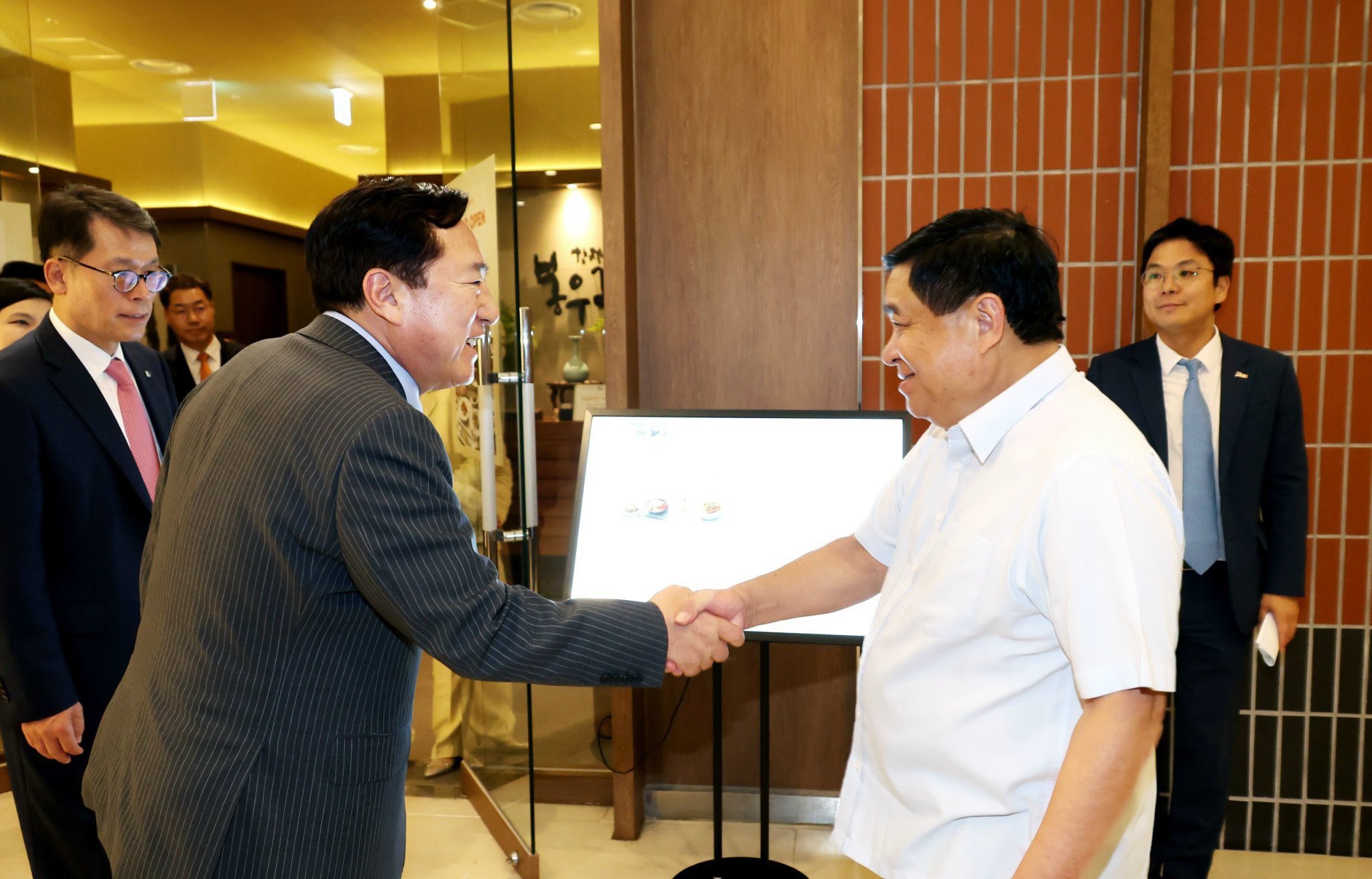Khuyến khích hỗ trợ, tài trợ tín dụng của Hàn Quốc với doanh nghiệp nhỏ và vừa Việt Nam