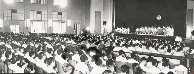 Ngày này năm xưa 03 7