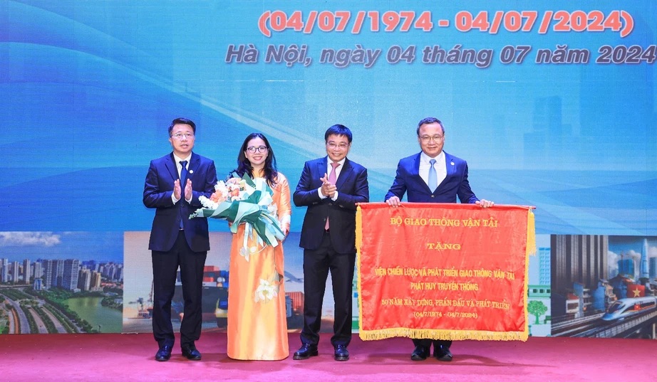 Viện Chiến lược và phát triển giao thông vận tải kỷ niệm 50 năm thành lập