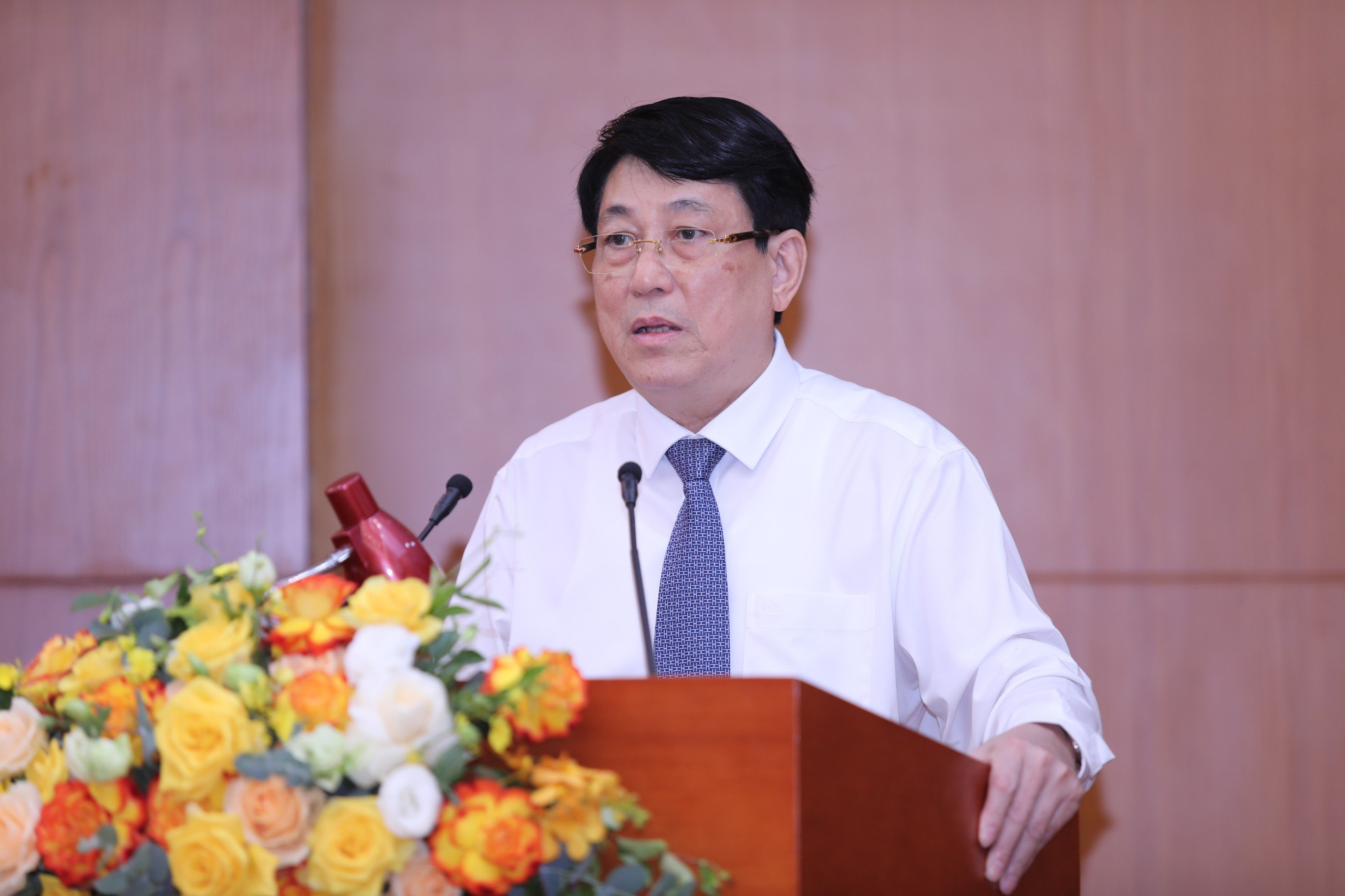 Nâng cao chất lượng tham mưu chiến lược về nội chính, phòng chống tham nhũng