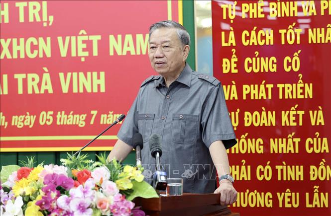 Cần tạo chuyển biến mạnh trong chuyển dịch cơ cấu kinh tế để thực hiện thắng lợi các mục tiêu đề ra