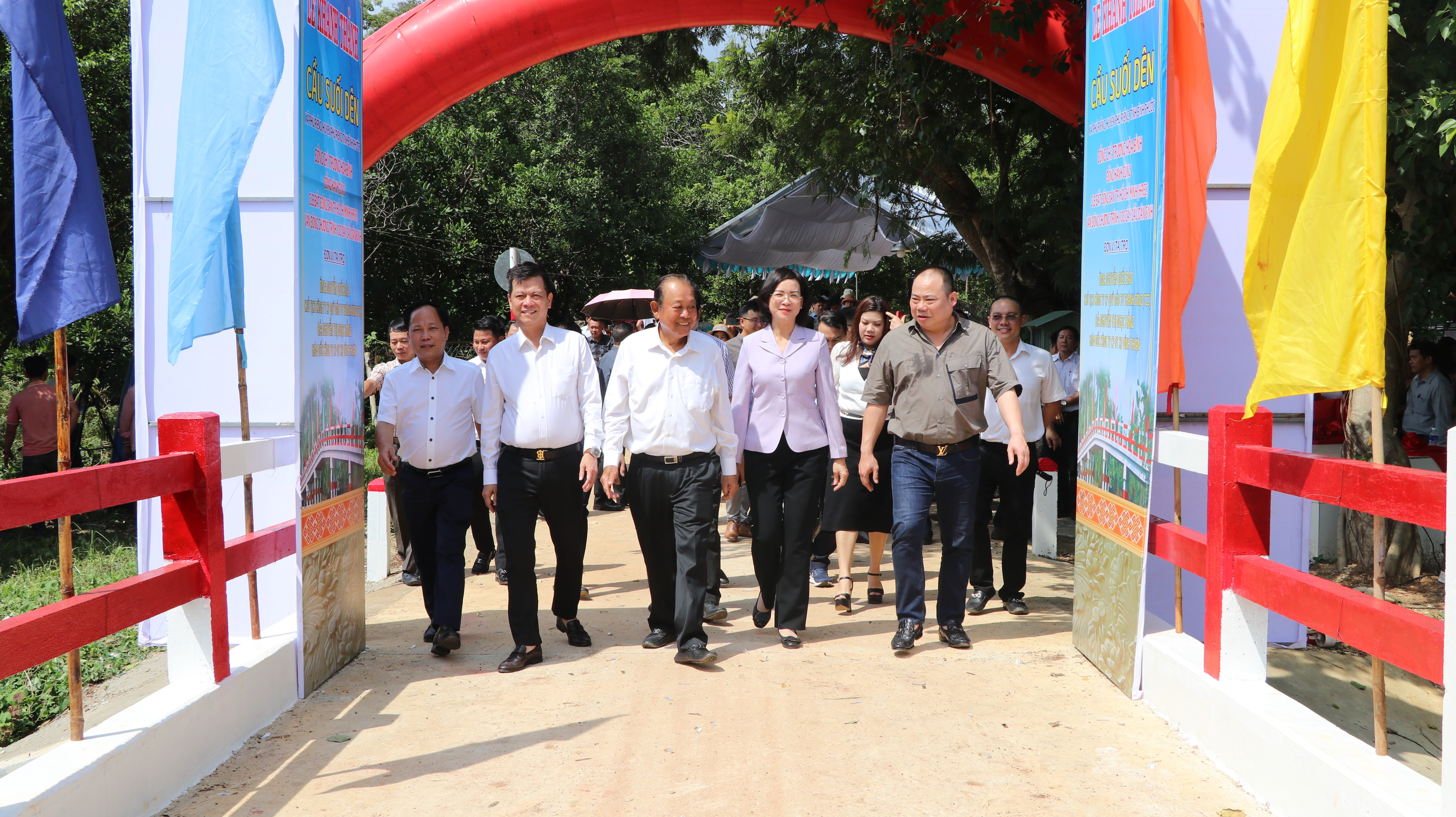 Bình Phước Khánh thành cầu Suối Dên