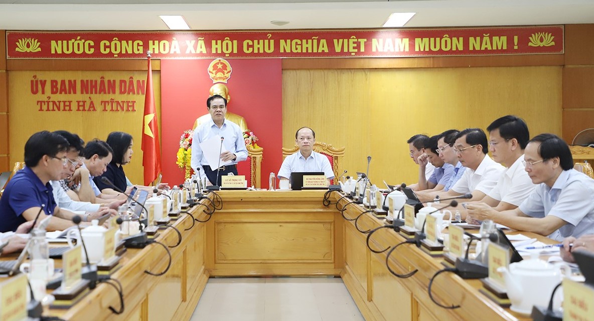 Hà Tĩnh thu ngân sách Nhà nước 6 tháng đầu năm đạt gần 9 500 tỷ đồng