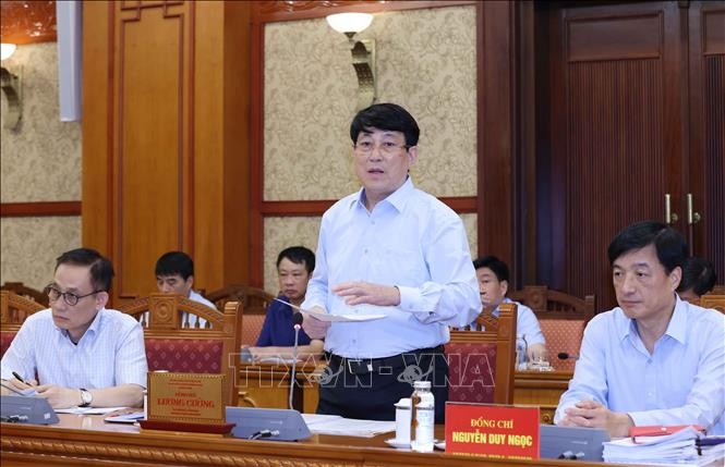 Thường trực Ban Bí thư giao ban với các ban Đảng, văn phòng, đoàn thể Trung ương