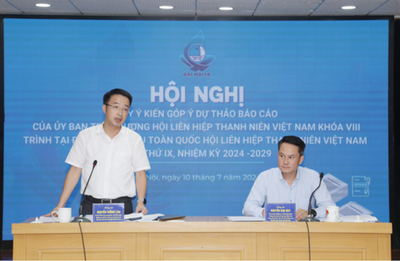 Hoàn thiện dự thảo báo cáo trình đại biểu Đại hội toàn quốc Hội LHTN Việt Nam lần thứ IX