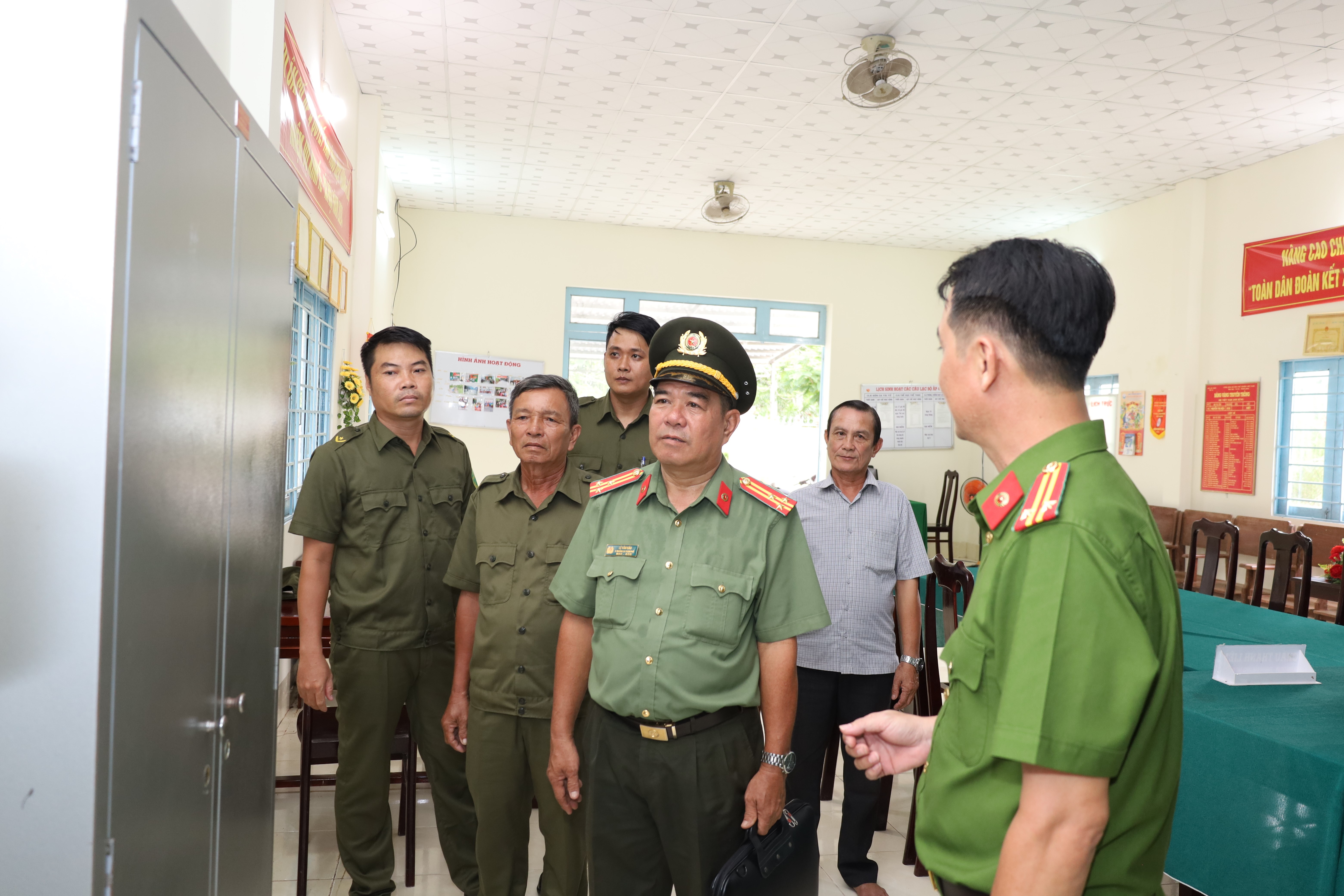 Hậu Giang Thêm cánh tay đắc lực bảo vệ an ninh, trật tự ở cơ sở