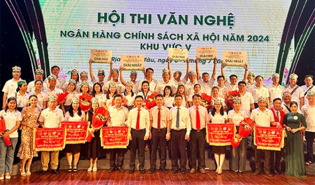 Hội thi văn nghệ Ngân hàng chính sách xã hội khu vực V