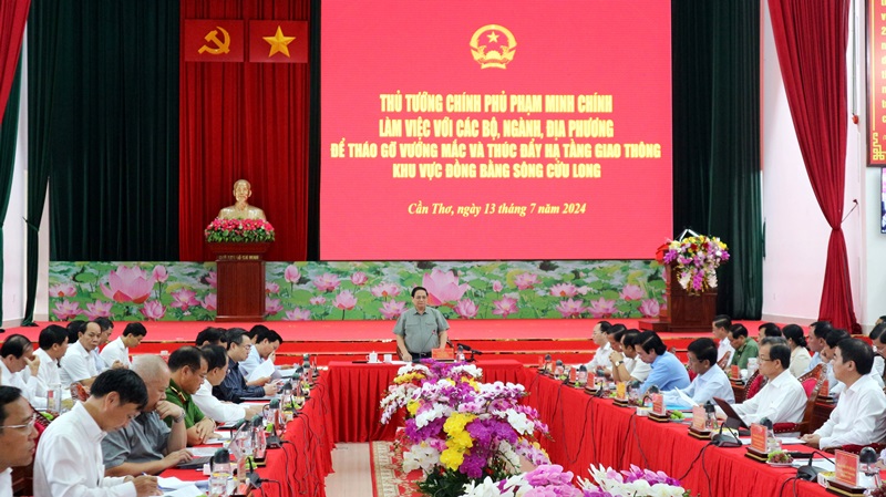 Quyết tâm trong nhiệm kỳ này hoàn thành khoảng 600 km cao tốc tại Đồng bằng sông Cửu Long