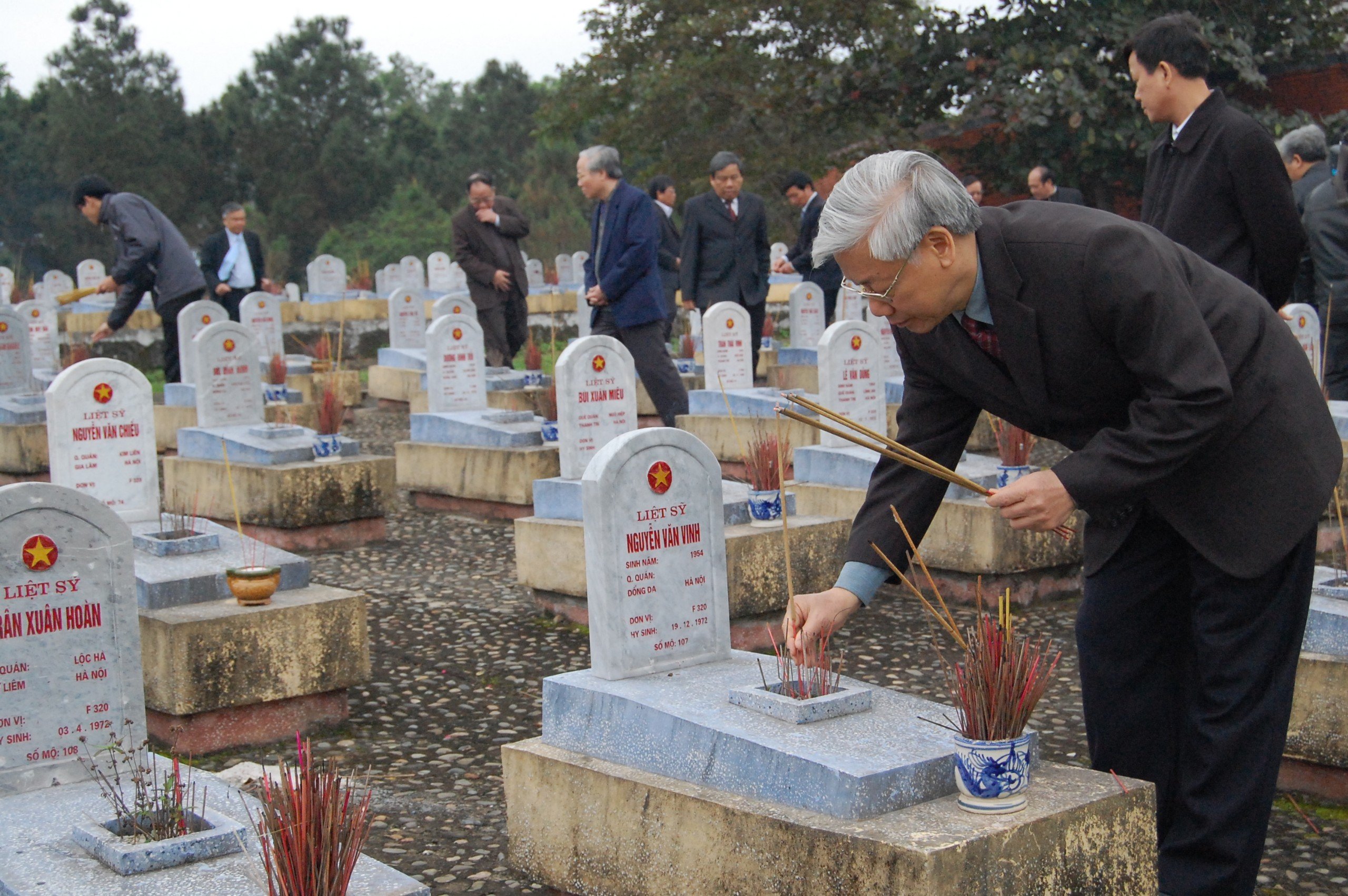Đồng chí Nguyễn Phú Trọng - Nhà lãnh đạo luôn gần gũi và lắng nghe dân