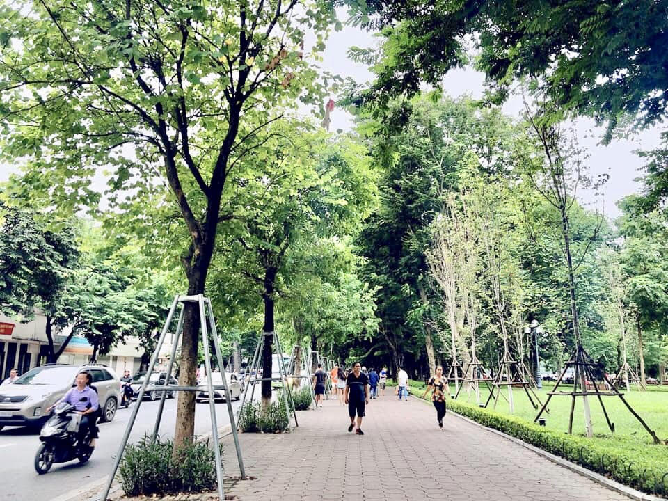 Ngày 25 7, Hà Nội nắng gián đoạn, có lúc có mưa rào và dông vài nơi