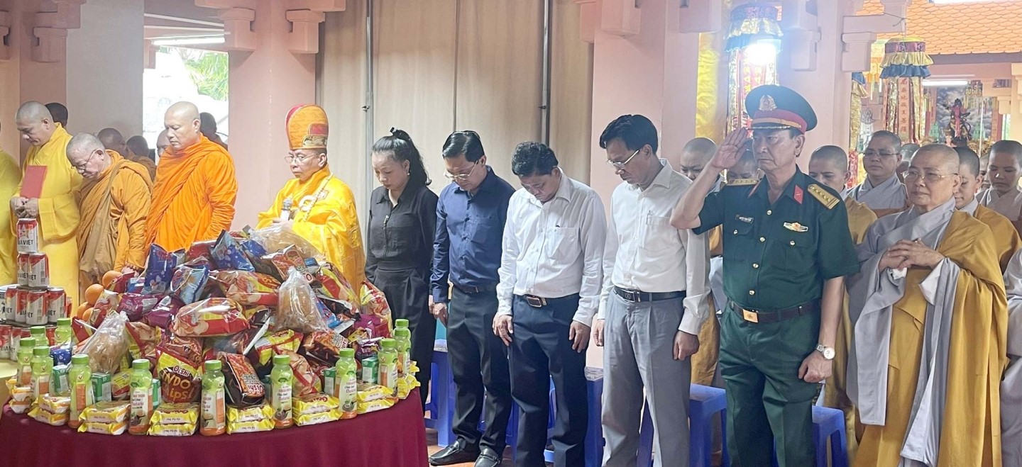 Bình Phước Tưởng niệm, cầu siêu anh linh các anh hùng liệt sĩ