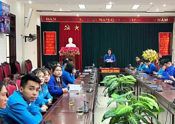 Thế hệ trẻ bày tỏ lòng kính trọng, niềm tiếc thương Tổng Bí thư Nguyễn Phú Trọng